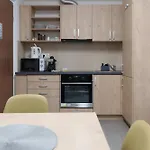 公寓 Rozmaring Apartmanhaz