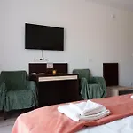Rozmaring Apartmanhaz 公寓 Mórahalom
