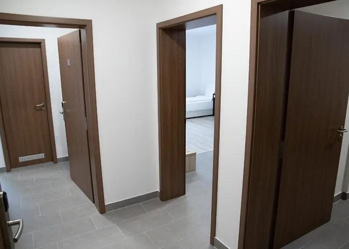 Rozmaring Apartmanhaz * Mórahalom